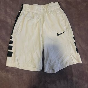 Women’s Nike Elite Basketball Shorts